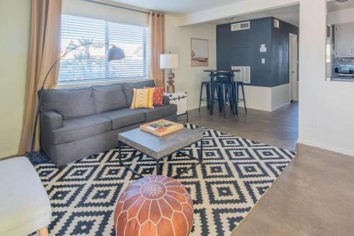 WanderJaunt -- Mid-Century Downtown Phoenix Apartments - main image