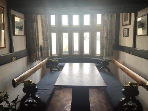 The Top House Inn - image 8