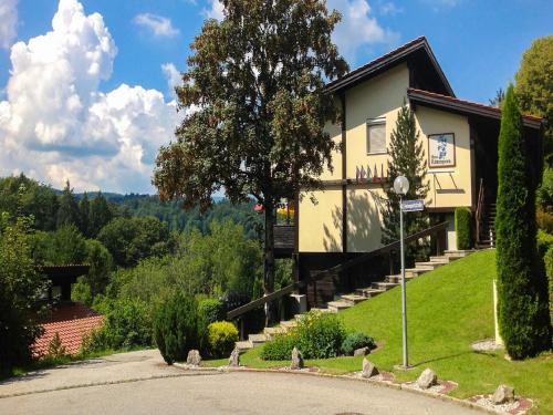 Ferienwohnung Vogel - Apartment - Siegsdorf