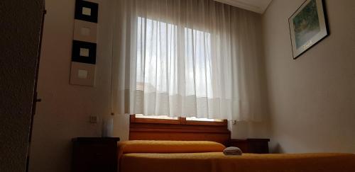 1 twin bed