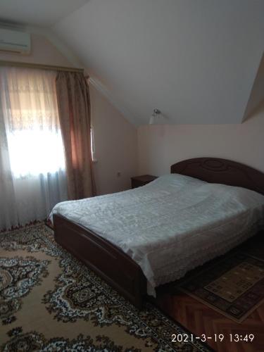 Private House on Ilyicha - image 4
