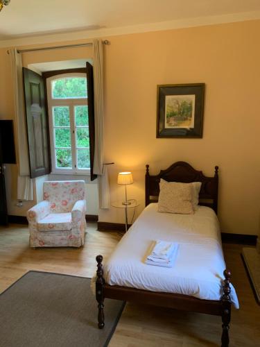 Chalet Relogio Guesthouse - image 2