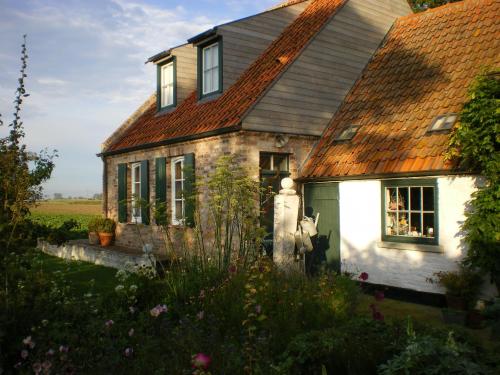  Holiday Home Stilleven, Unterkunft in Veurne