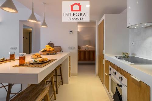 Palamós Moonlight Apartment - image 8
