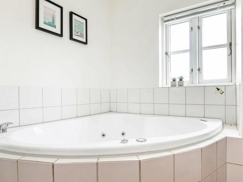  4 person holiday home in Bl vand in Blåvand