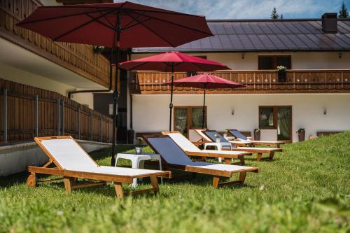Skats, Laguscei Dolomites Mountain Hotel in Livinallongo