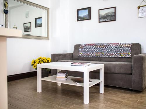  Apartment Casa Rasat-1 by Interhome in Ovasta