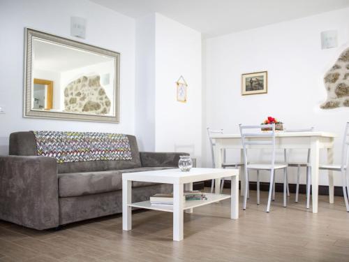  Apartment Casa Rasat-2 by Interhome in Ovasta