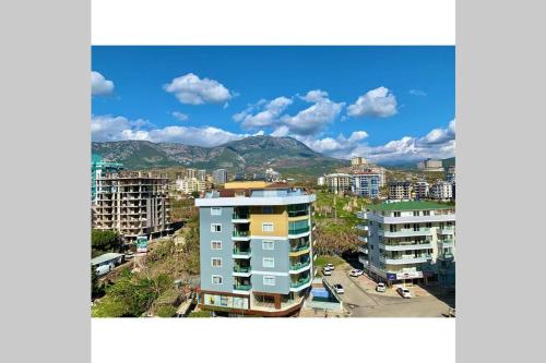 Comfortable 1+1 in a view apartment in Mahmutlar
