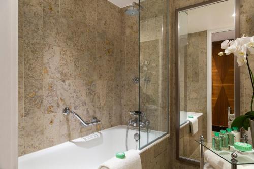 Warwick Grand-Place Brussels, Bruxelles (photo 6)