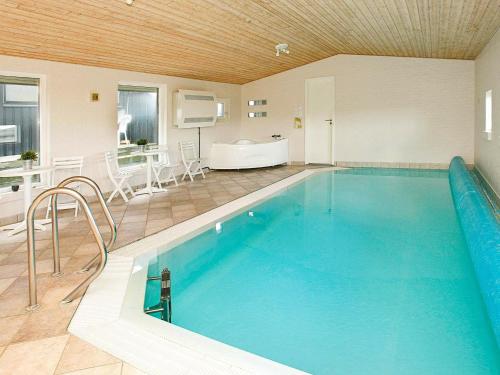  Three-Bedroom Holiday home in Pandrup 8 in Blokhus