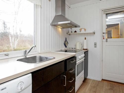  Three-Bedroom Holiday home in Læsø 4 in Læsø
