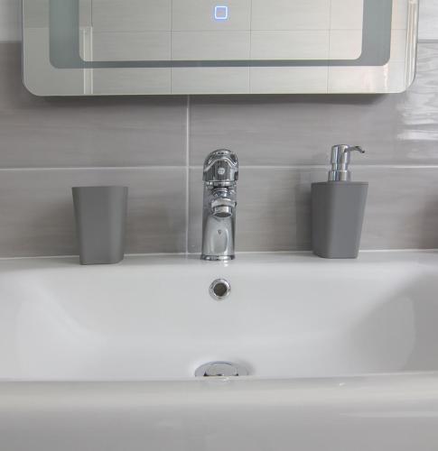 New Family 2 Bedroom Apartment - image 4