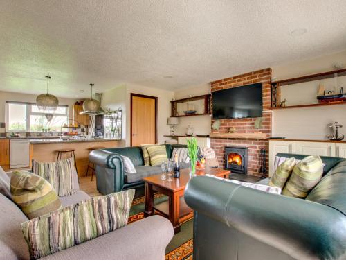 Tastefully Decorated Holiday Home In Jacobstow With Garden, Widemouth Bay, Cornwall
