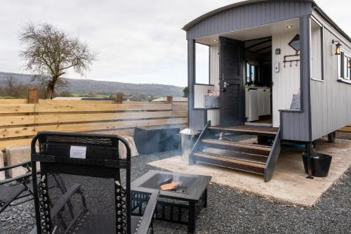 Rooster Hut, , Cumbria