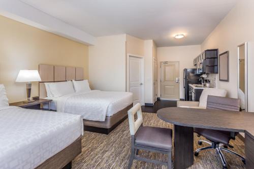 Candlewood Suites Bethlehem South, an IHG Hotel