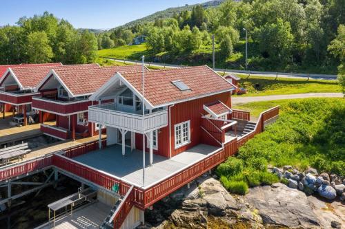 Flott sjøhus rett ved Saltstraumen