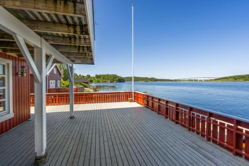 Erkély/terasz, Flott sjøhus rett ved Saltstraumen in Saltstraumen