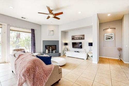 Rancho Mirage Vacation Villa - image 3