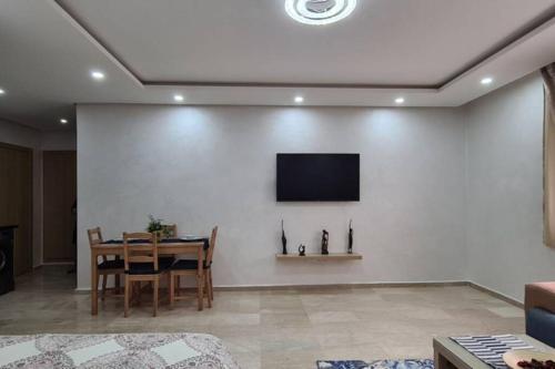 CENTRAL VIP STUDIO appartement in 모하메디아