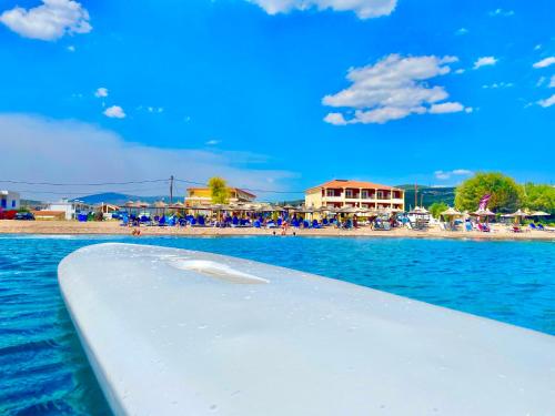  Zoom Beach in Kandia