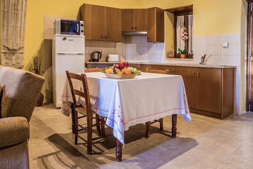 廚房, 圖克納茲托弗羅卡酒店 (To Konatzi tou Flokka) in 阿吉奧斯泰奧多羅斯