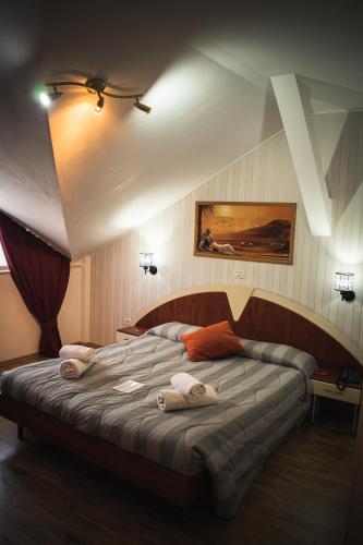 Superior Double Room image 1