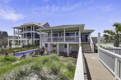 North Shore - image 8
