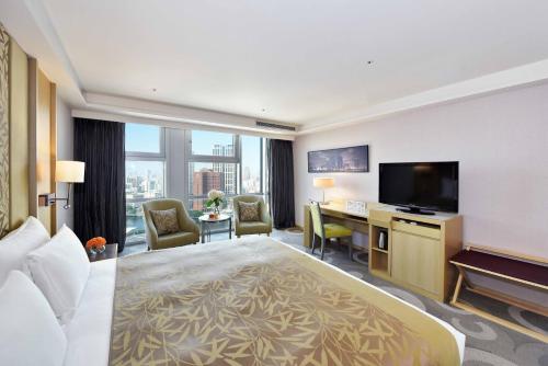 Superior With City View