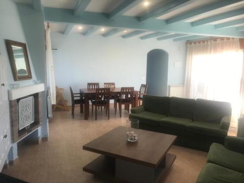 Amazing in front of the sea apartment in Comarruga