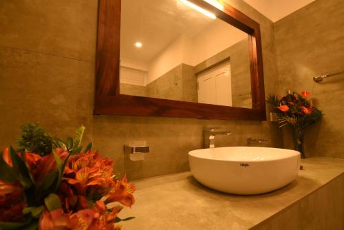 Superior Double Room image 7