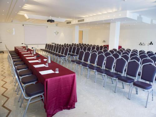 Catania International Airport Hotel - image 4