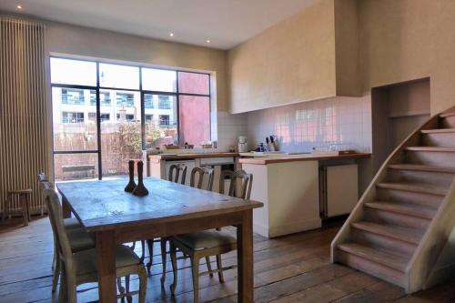 Spacious Duplex + Terrace in Ghent. Top Location!