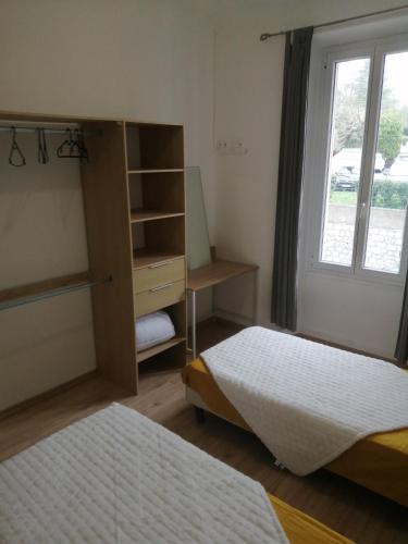 Leslilas30100