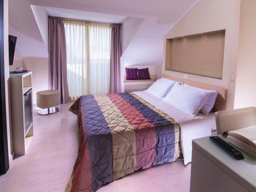 Hotel St. Moritz - main image