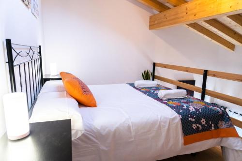 1 double bed, 2 sofa beds