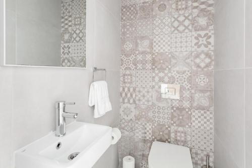 HostGost Selected Suites - Molerova 9 - image 4