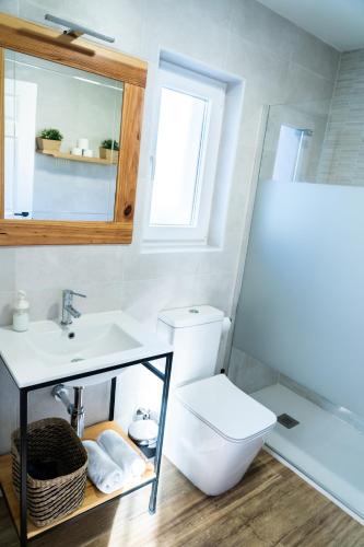 2 bedrooms, 4 beds