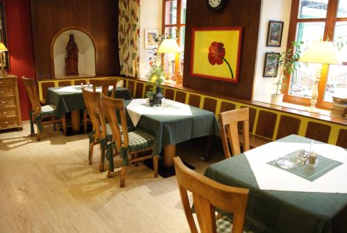 מסעדה, Hotel-Restaurant Fischer in באד וולטרסדורף
