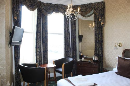 Headlands Hotel - image 7
