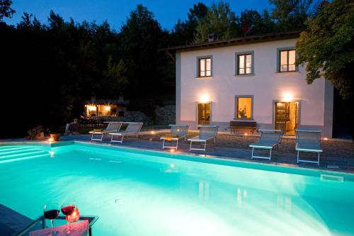 VILLA LE BALZE Tuscany, private pool, property fenced, pet allowed. gîte à louer Agna