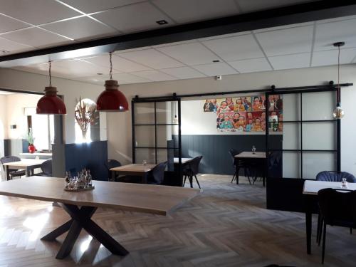 Restaurant, Hotel De Dennen in Egmond aan Zee