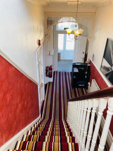 Előcsarnok, The Grosvenor in Pier