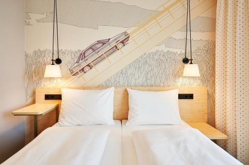 McDreams Hotel Ingolstadt - Tap to explore photos