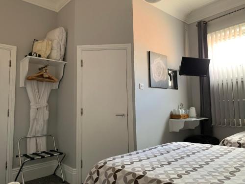 Armada Guesthouse - image 3
