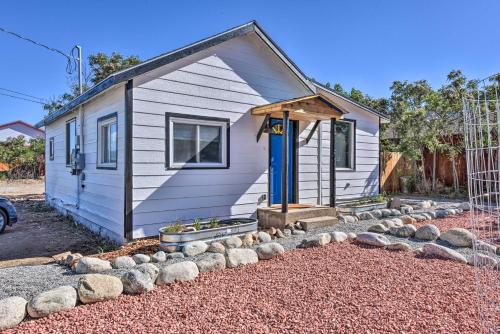 Rocky Mountain Cottage Walk to Main Street! - image 7