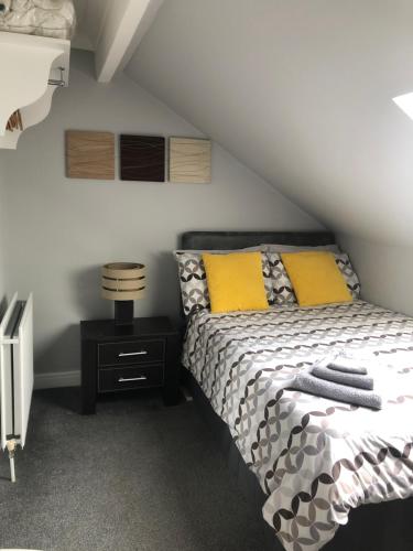 1 double bed