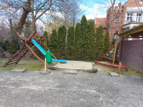 Playground, Margareta Apartmanhaz in Balatonlelle