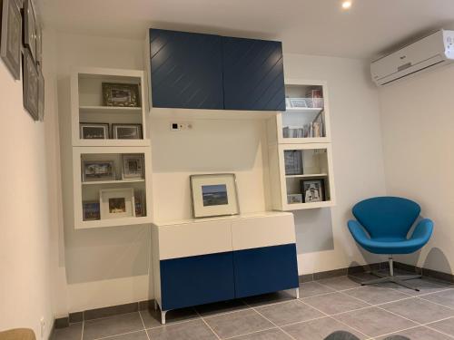 Jolie duplex vue mer/collines gîte à louer Les Goudes