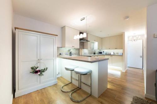 Picture of Burlington Place, Shrewsbury. 2 Bedroom, Private Parking, 5 Minutes From Town